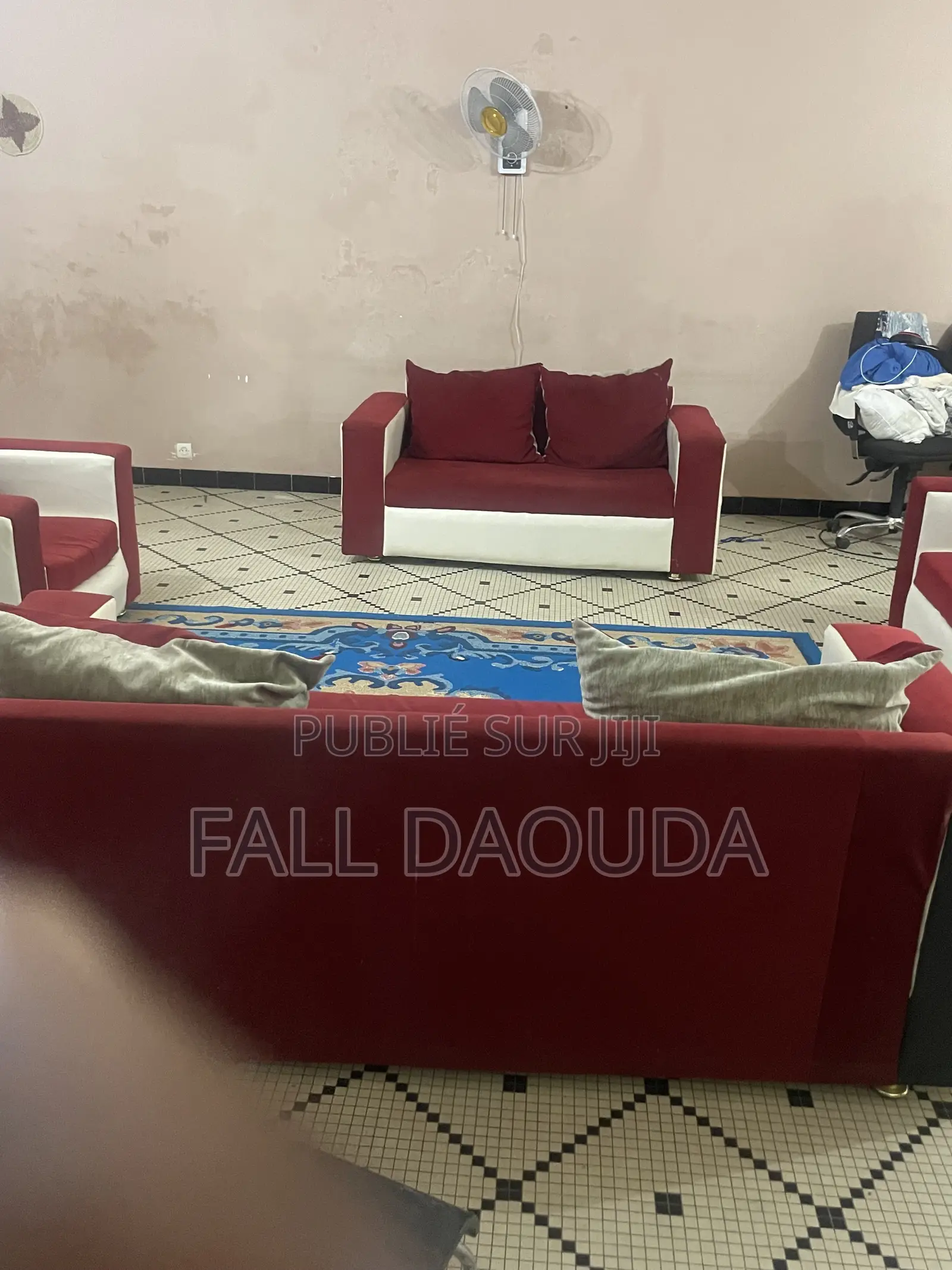 Salon À Vendre
