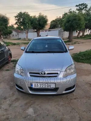 Toyota Corolla 2010 Gris