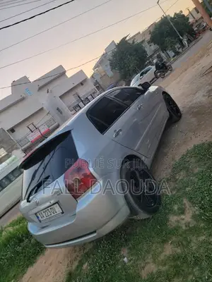 Toyota Corolla 2010 Gris