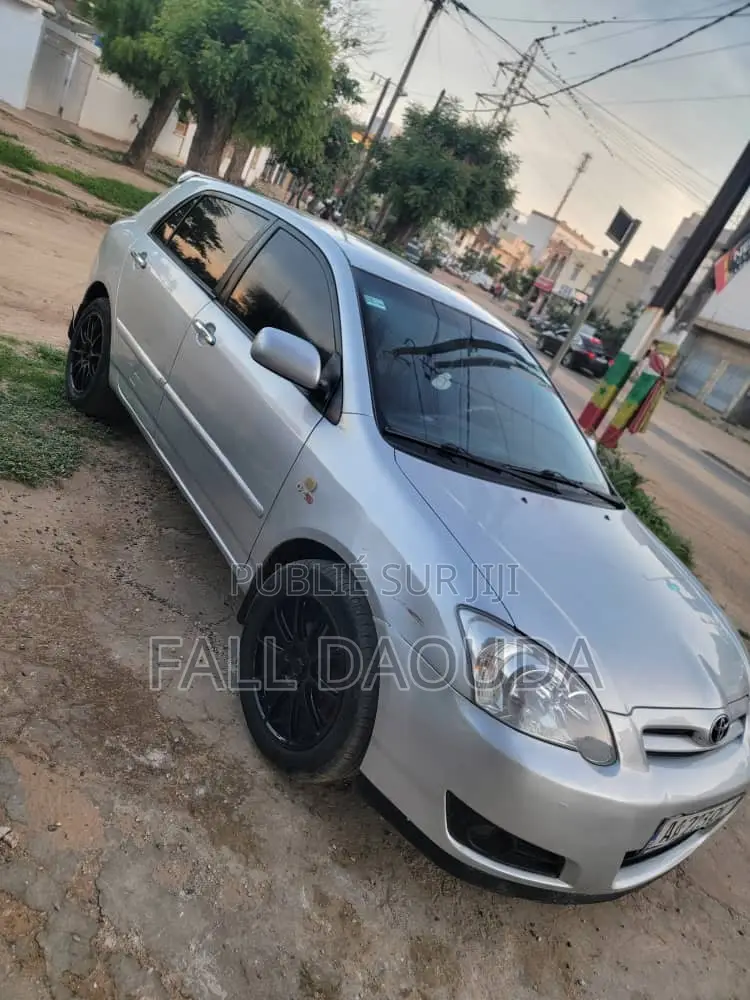 Toyota Corolla 2010 Gris