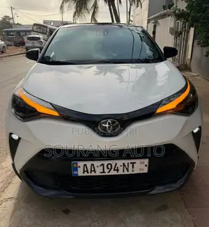 Toyota C-HR Limited 2022 Blanc