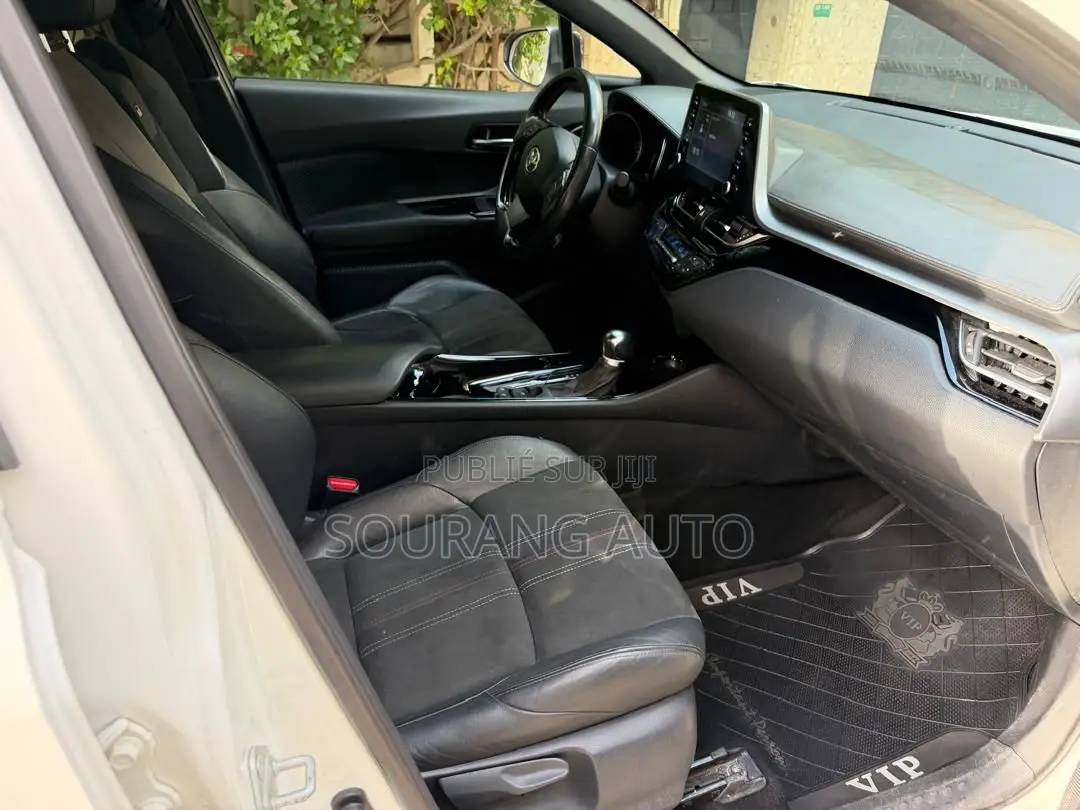Toyota C-HR Limited 2022 Blanc