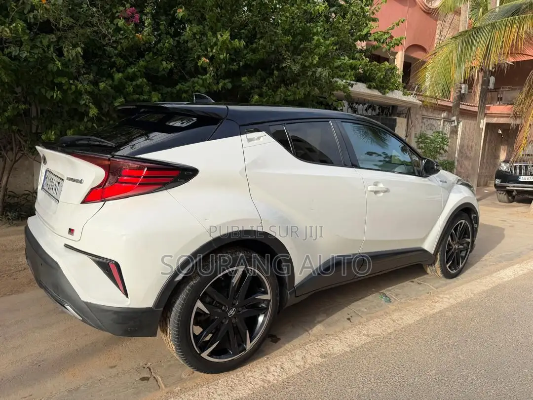 Toyota C-HR Limited 2022 Blanc