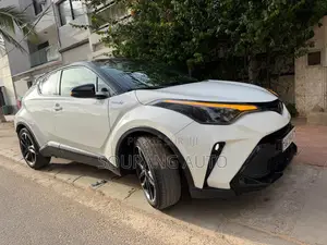 Toyota C-HR Limited 2022 Blanc