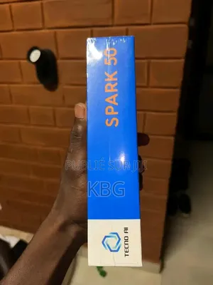 Nouveau Tecno Spark 50 128 GB Gris