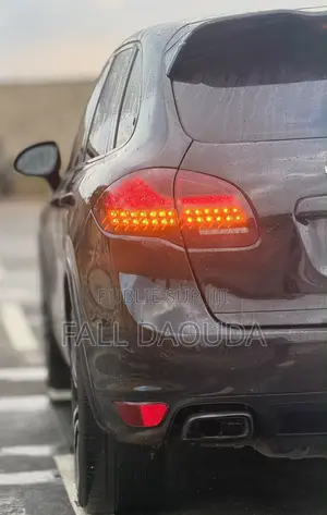 Porsche Cayenne 2012 Gris