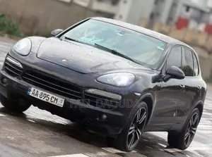 Porsche Cayenne 2012 Gris