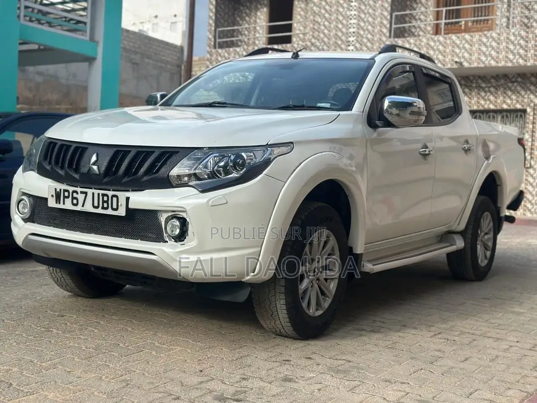 Mitsubishi L200 2017 Blanc