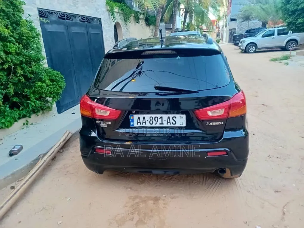 Mitsubishi RVR 2014 Noir