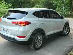 Hyundai Tucson 2016 Gris