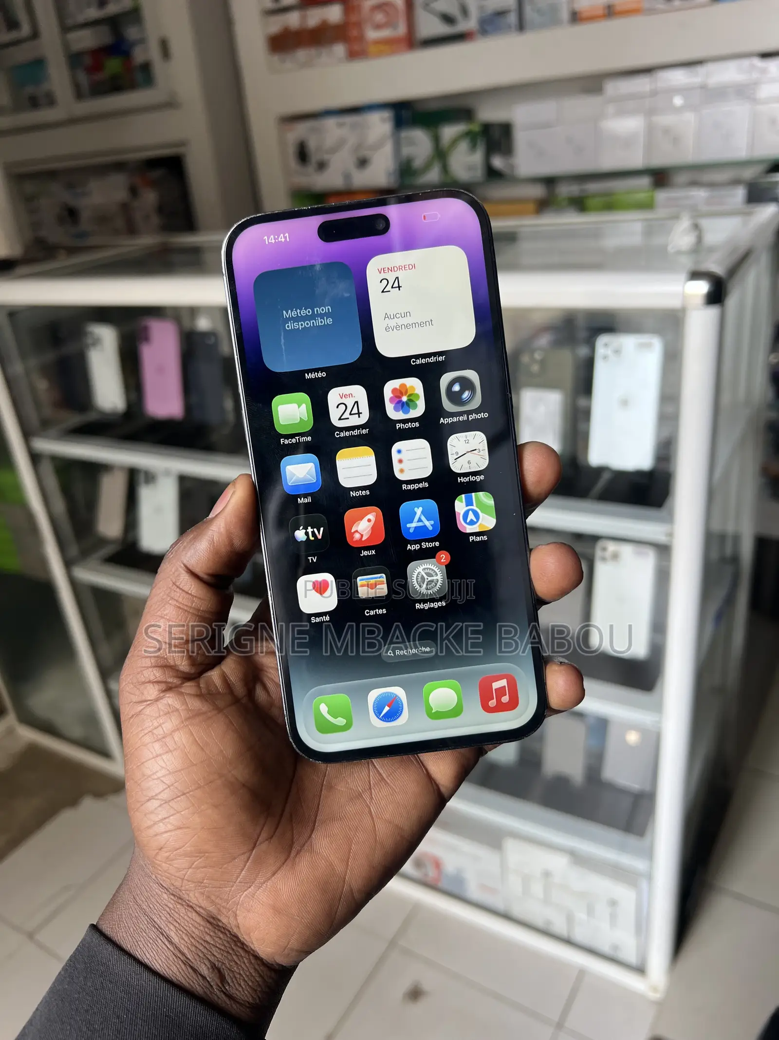Nouveau Apple iPhone 14 Pro Max 128 GB Violet