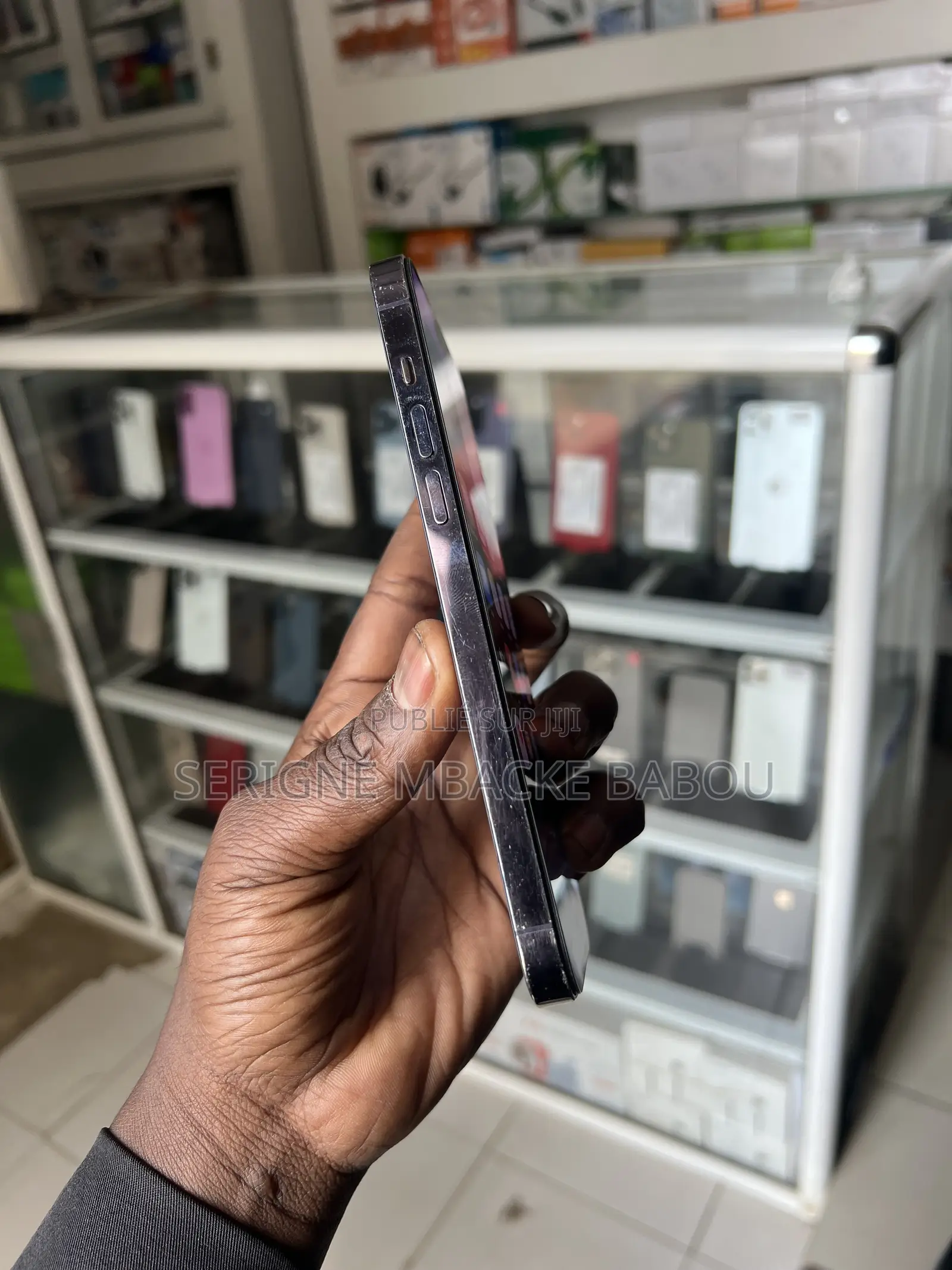 Nouveau Apple iPhone 14 Pro Max 128 GB Violet