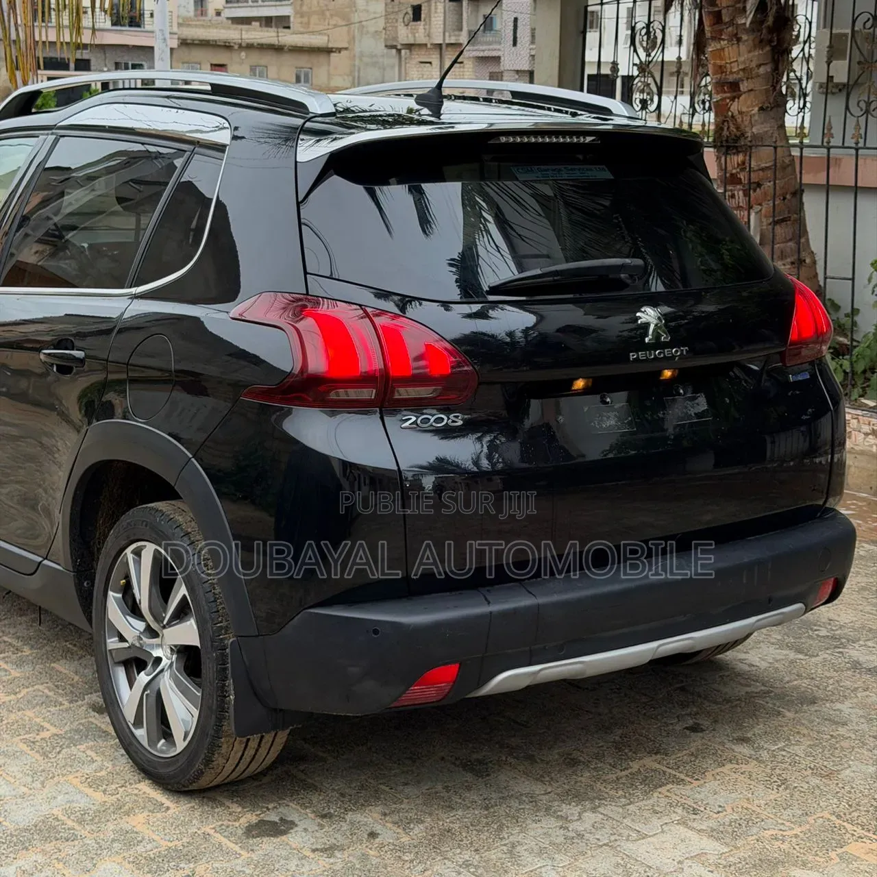 Peugeot 2008 2017 Noir Mat