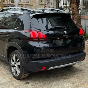 Peugeot 2008 2017 Noir Mat