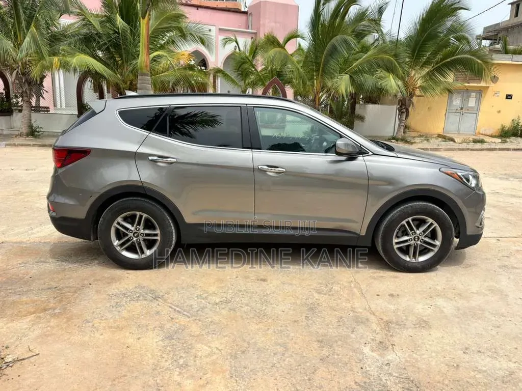 Hyundai Santa Fe SE AWD 2017 Gris