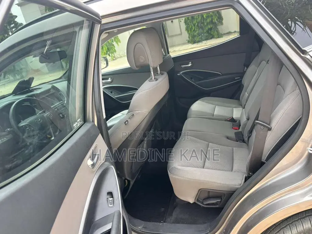 Hyundai Santa Fe SE AWD 2017 Gris