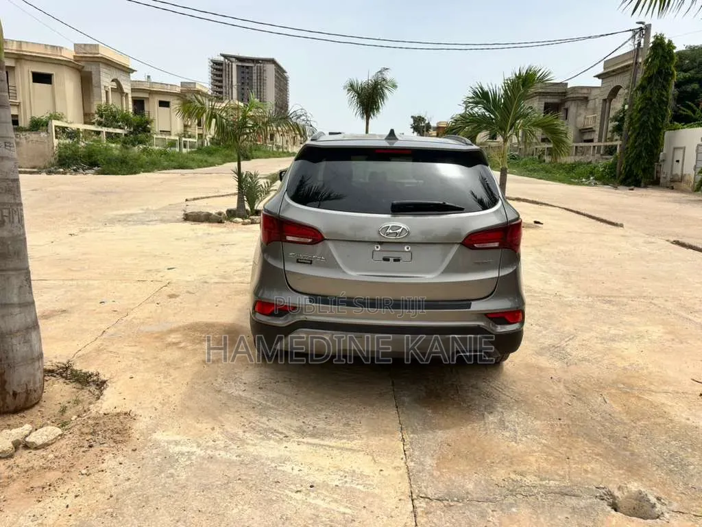 Hyundai Santa Fe SE AWD 2017 Gris
