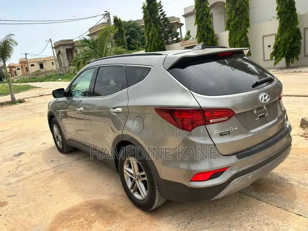 Hyundai Santa Fe SE AWD 2017 Gris