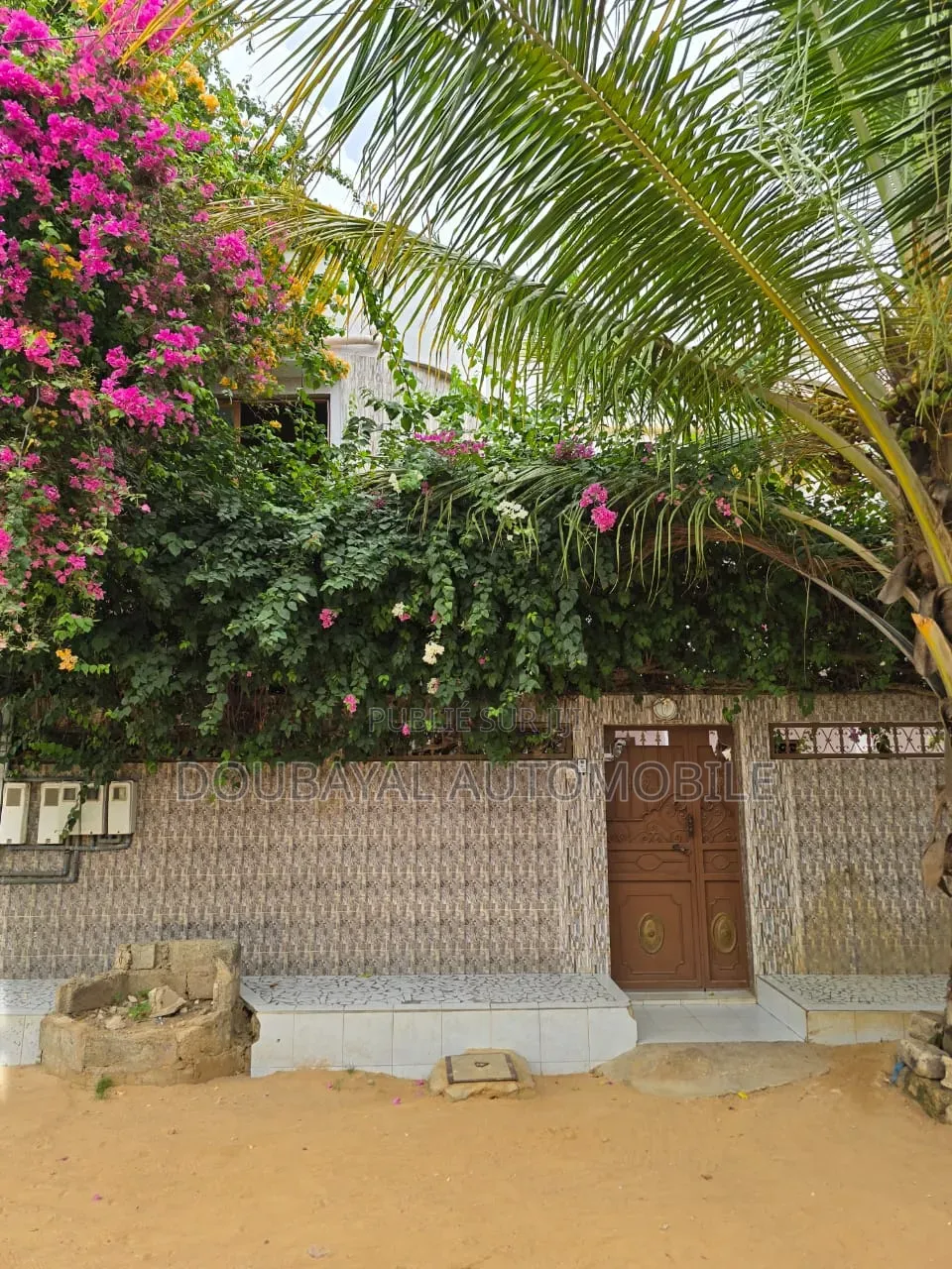 4chbre Villa dans Saly, Mermoz Sacré-Cœur à Vendre