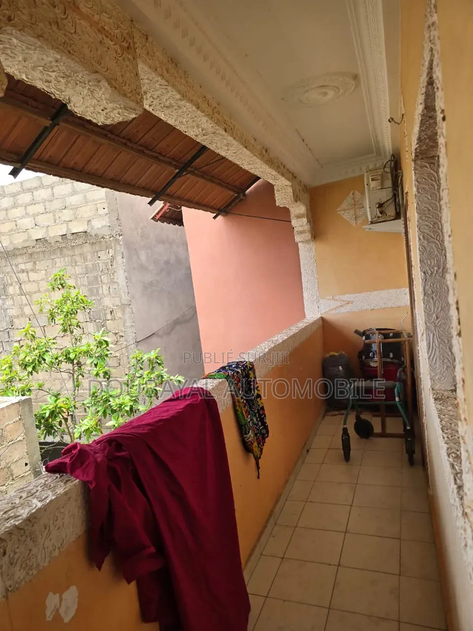 4chbre Villa dans Saly, Mermoz Sacré-Cœur à Vendre