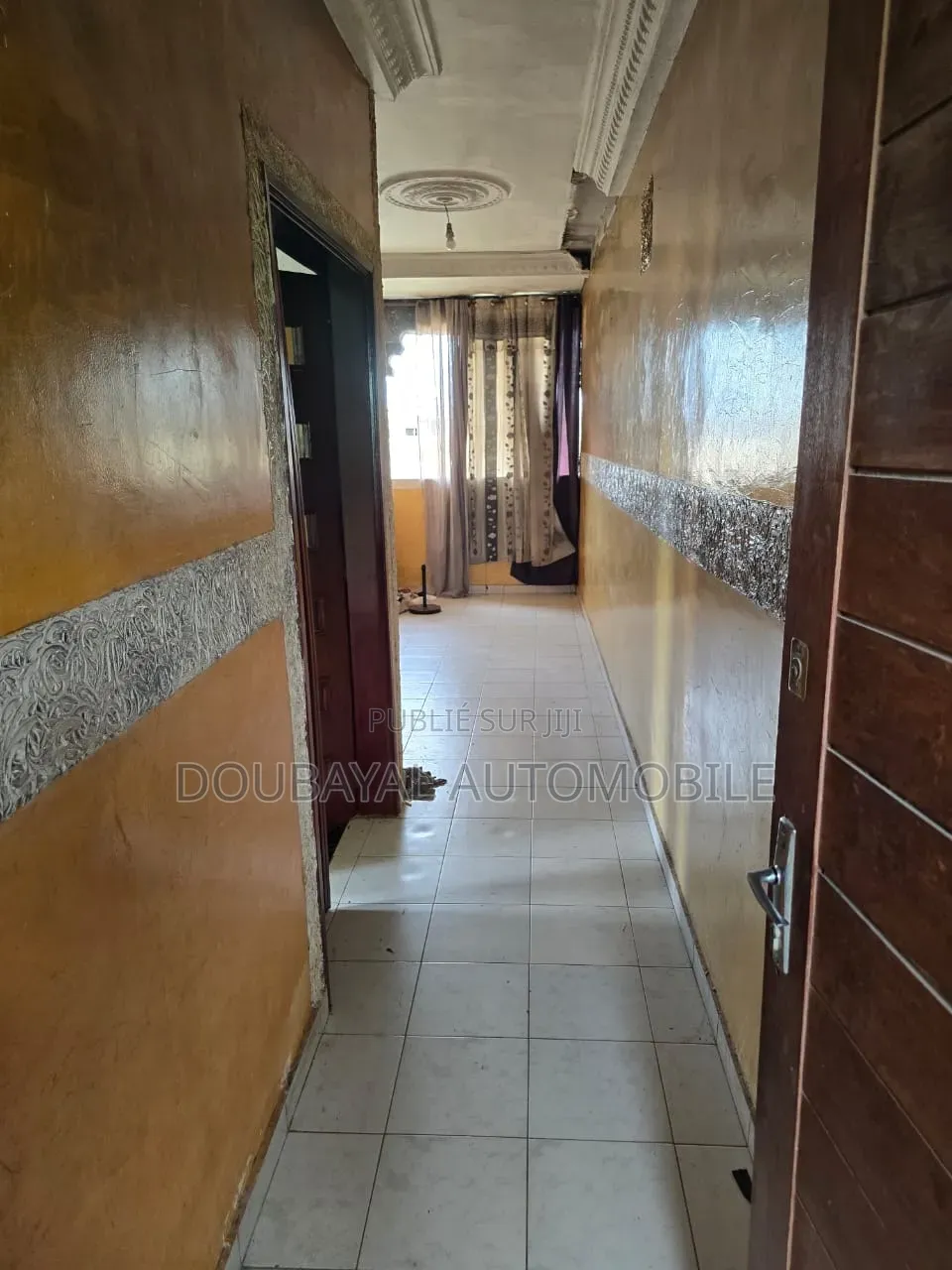 4chbre Villa dans Saly, Mermoz Sacré-Cœur à Vendre