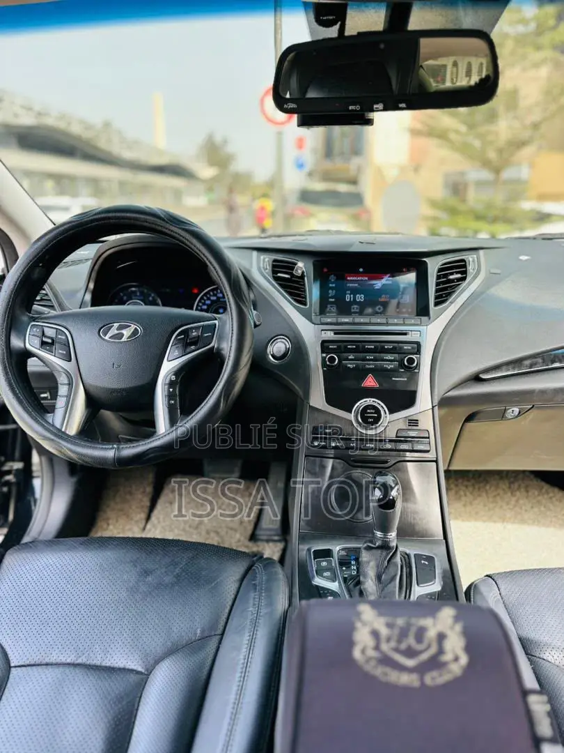 Hyundai Grandeur 2017 Noir