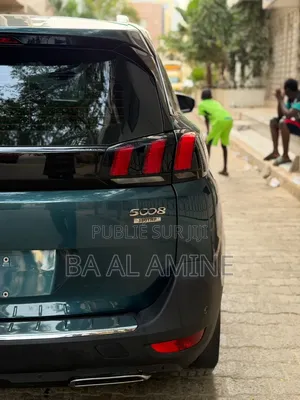 Peugeot 5008 2018 Bleu