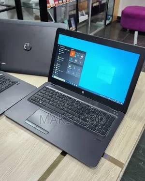 Ordinateur portable HP ZBook 15u G4 8GB Intel Core i5 SSD 256GB