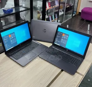 Ordinateur portable HP ZBook 15u G4 8GB Intel Core i5 SSD 256GB