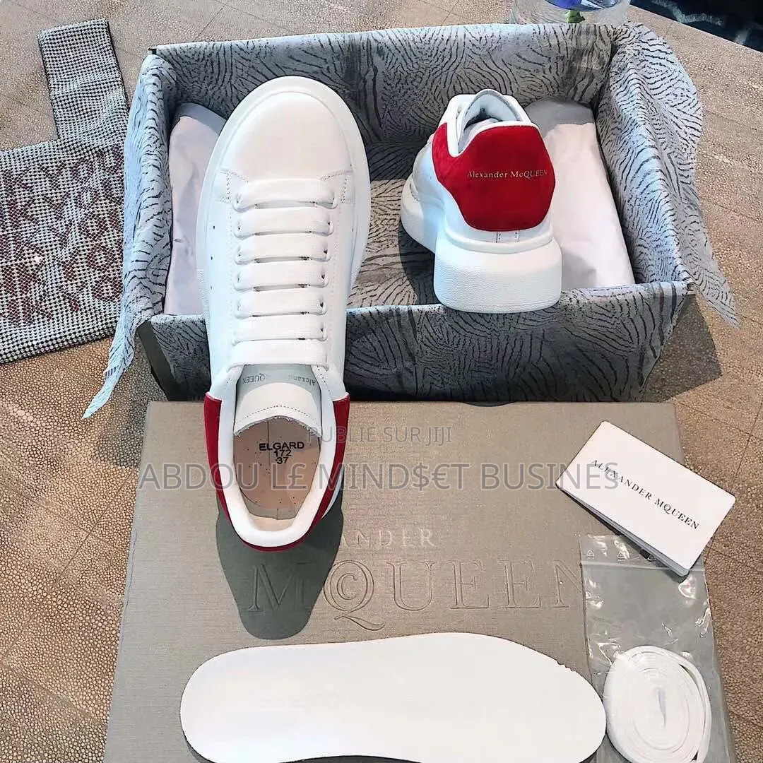McQueen Blanc-Rouge Disponible
