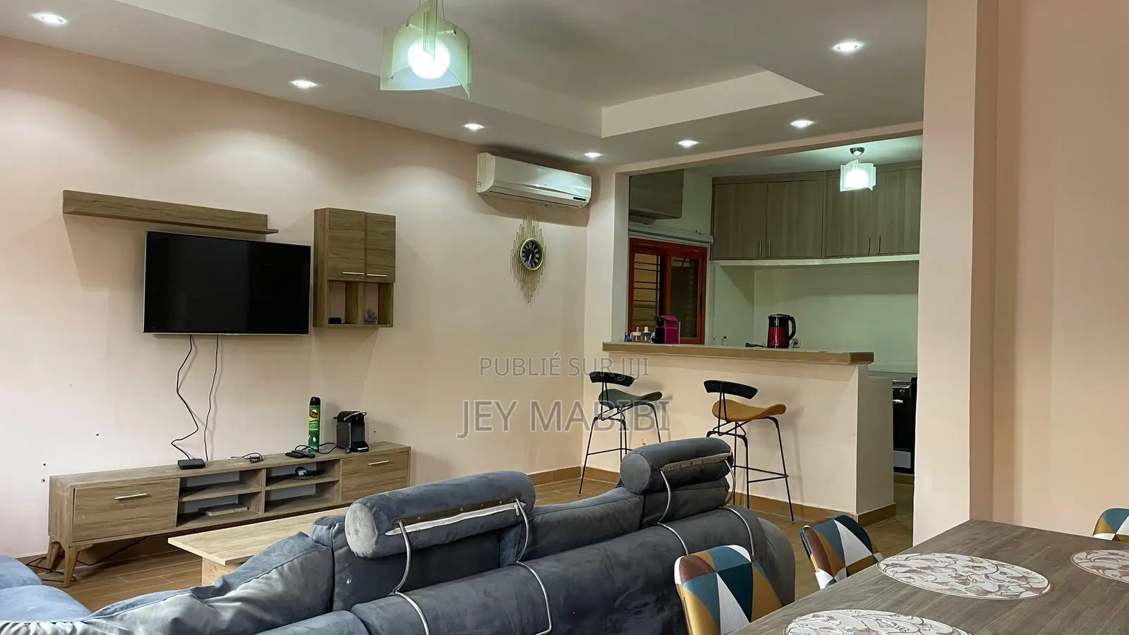 Airbnb Appartement F3 Dakar-Mamelle( Cité Cheikh Amar)