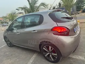 Peugeot 208 2014 Marron