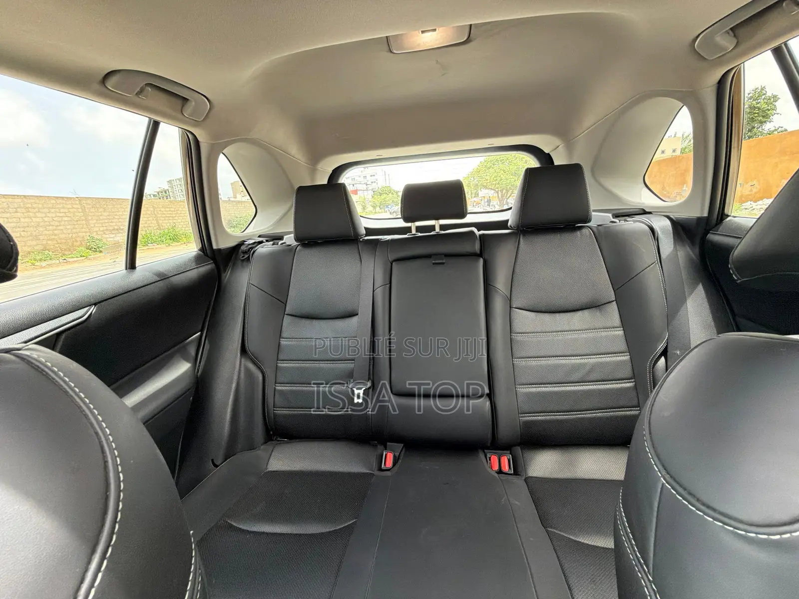 Toyota RAV4 2024 Gris