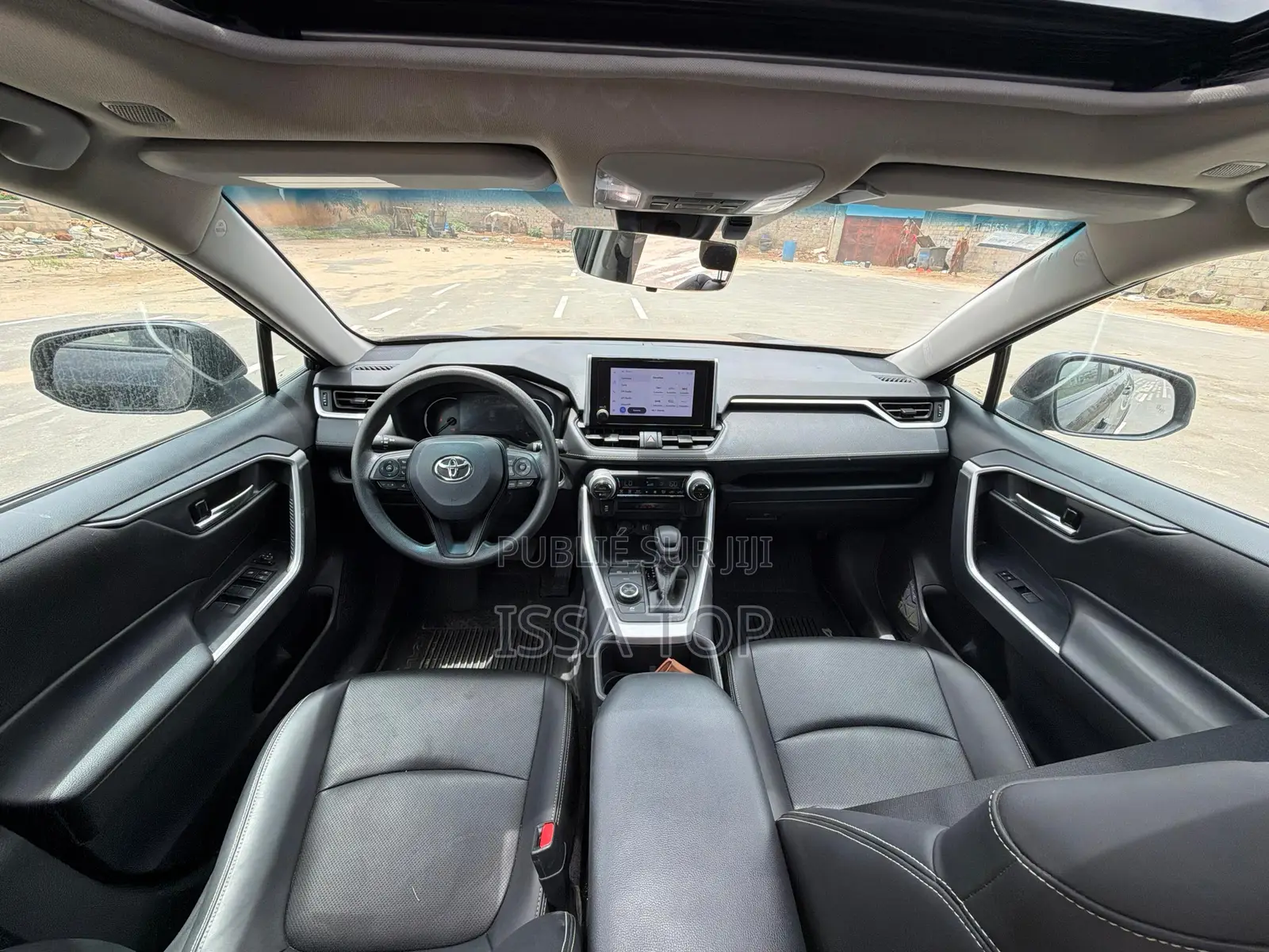 Toyota RAV4 2024 Gris
