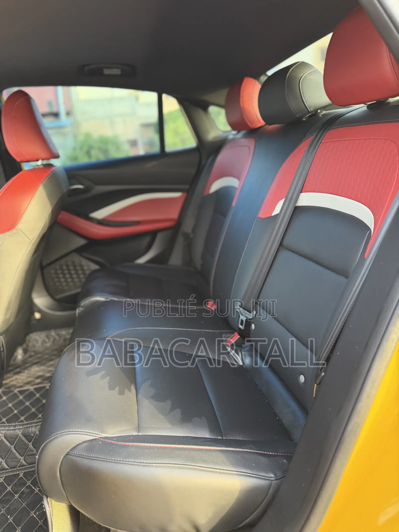 MG MG5 180DVVT CVT Luxury 2022 Jaune