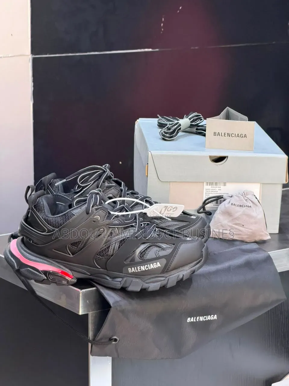 Balenciaga Track Full Black Avec Led Disponible