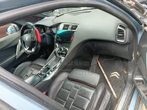 Citroen DS 5 2018 Bleu