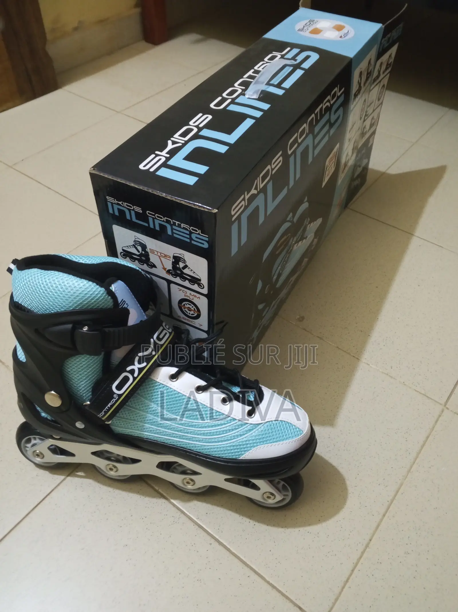Roller Oxygene 38-41 Ajustables + Casque, Coudières Et Genouillères