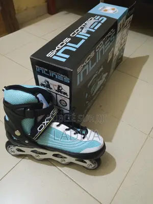 Roller Oxygene 38-41 Ajustables + Casque, Coudières Et Genouillères