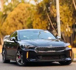 Kia Stinger 2019 Noir