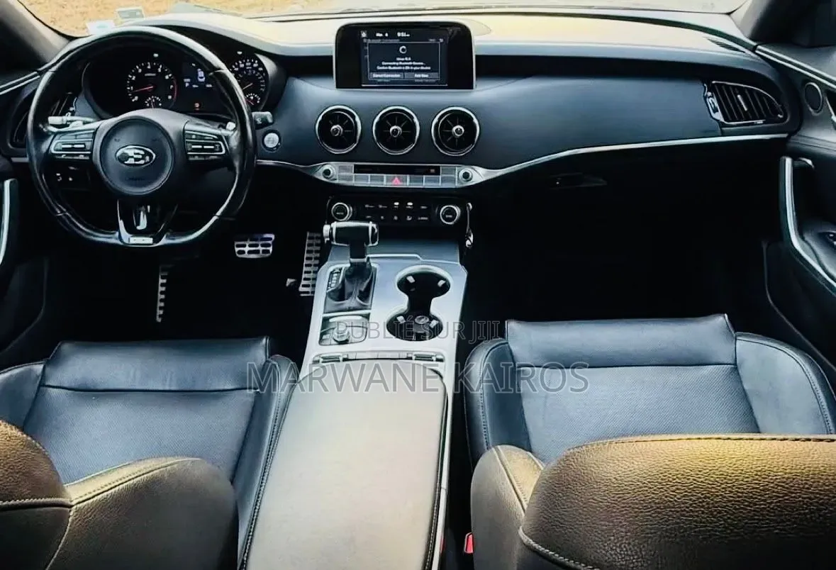 Kia Stinger 2019 Noir