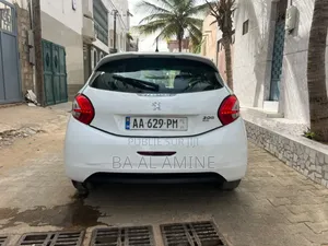 Peugeot 208 2014 Blanc