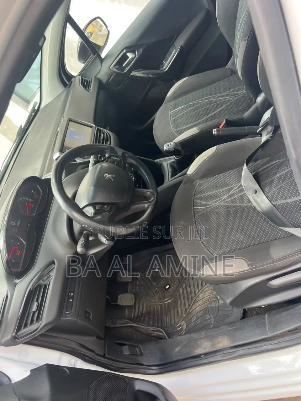 Peugeot 208 2014 Blanc