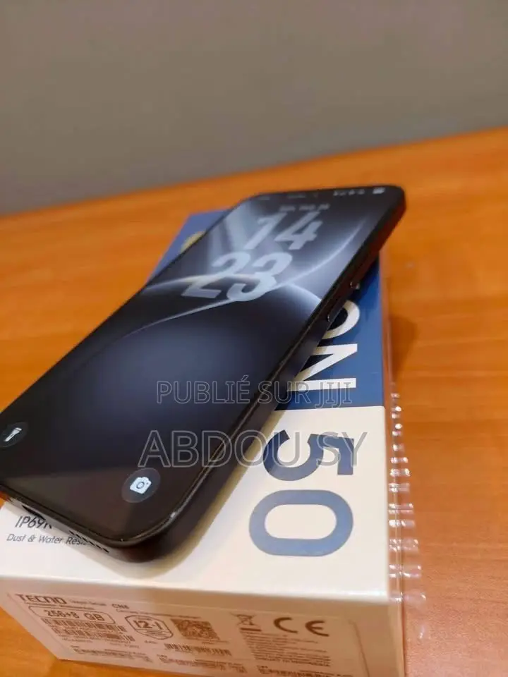 Nouveau Tecno Camon 50 Pro 256 GB Noir