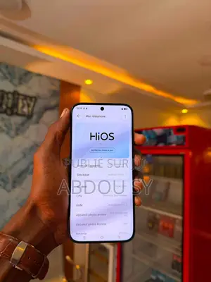 Nouveau Tecno Camon 50 Ultra 512 GB Gris