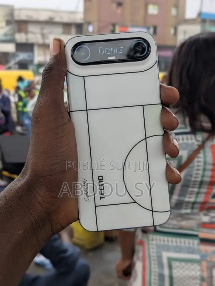 Nouveau Tecno Camon Slim 256 GB Blanc