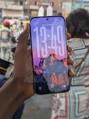 Nouveau Tecno Camon Slim 256 GB Blanc