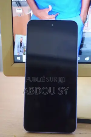 Nouveau Tecno Spark 50 5G 256 GB Gris