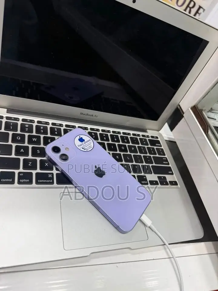 Nouveau Apple iPhone 12 256 GB Violet