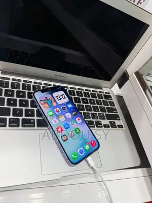 Nouveau Apple iPhone 12 256 GB Violet